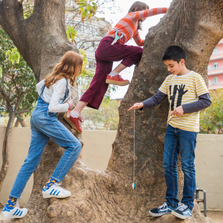 Wooden yoyo in giftbox - yellow, coral, mint colours - jiminy eco-toys